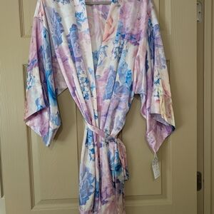 NWT In Bloom By Jonquil Floral Kimono Robe - Pink and Blue